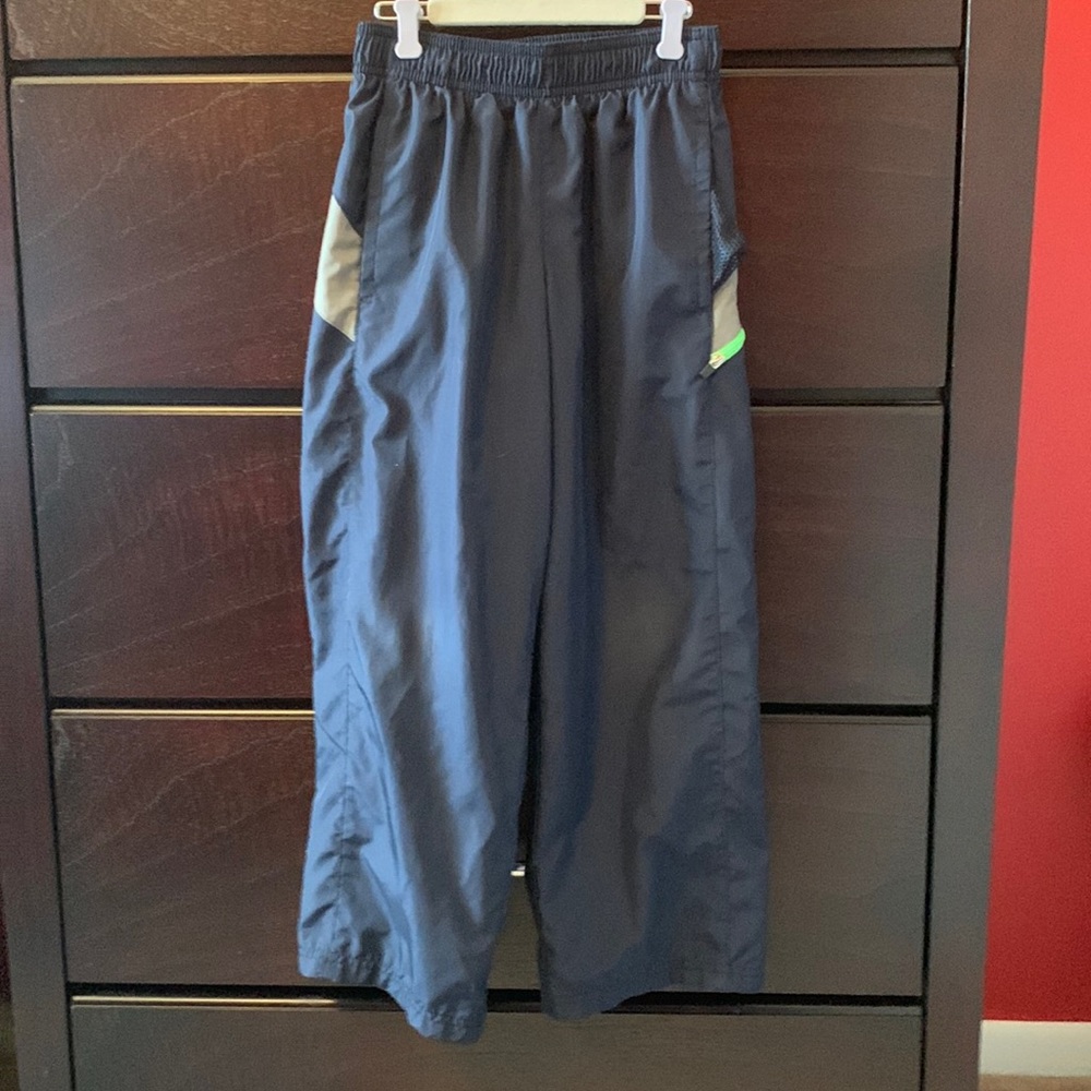 Boys Champion Mesh Lined Jogger Pants Sz S (6-7)